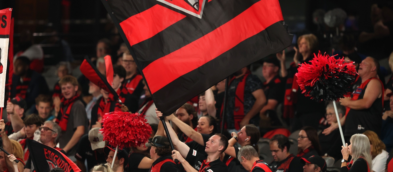 ESSENDON FANS_03EsPA25RC058158226